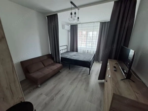 Garsonieră de închiriat Apărătorii Patriei Prima închiriere Centrală proprie