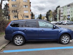 Ford Focus Break Ghia  - imagine 9