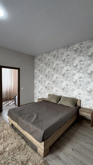 închiriere garsoniera in zona 13 Septembrie