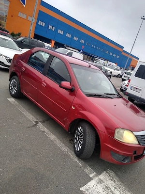 vând Dacia Logan motor de 1 4 benzina gpl consum mic acte valabile 2010