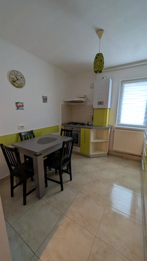 Închiriez apartament 2 camere