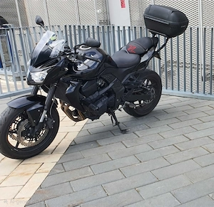 Kawasaki Z750 2009 Naked Bike Full Black - imagine 3