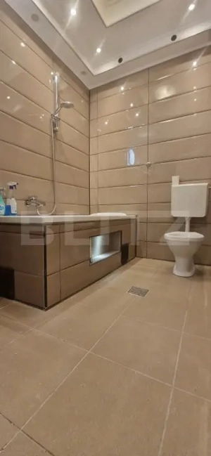 Oportunitate! Apartament deosebit, 2 camere, 54 mp, clădire istorică - Central - imagine 4