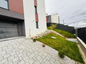 Duplex semifnisat, 202 mp utili, teren 261, panorama, zona strazii Teilor! - imagine 3