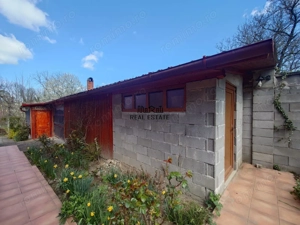 Casa cu gradina si foisor in Brazii Arad - imagine 16