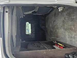 Dacia dokker van anul 2021 - imagine 4