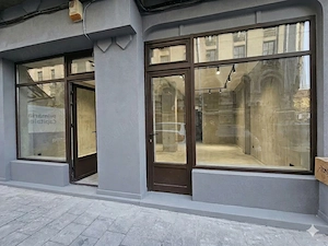 Inchiriez spatiu comercial ultracentral 