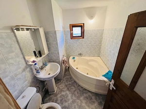 Vilă solidă de vânzare + anexă garaj   Zona Cicero (poziție excelentă!) - imagine 7