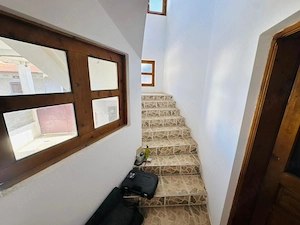 Vilă solidă de vânzare + anexă garaj   Zona Cicero (poziție excelentă!) - imagine 9