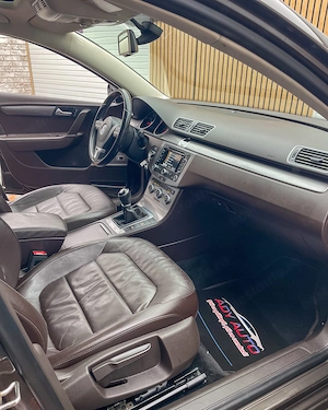 VW Passat 1.4 TSI. 122 Cp. Panoramic. Piele. Scaune incalzite. Culoare MOKA BROWN . RAR+ITP.Garantie - imagine 13