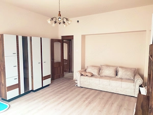 Vând parter vila ultracentral Piatra Neamt - imagine 4