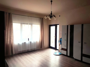 Vând parter vila ultracentral Piatra Neamt - imagine 5