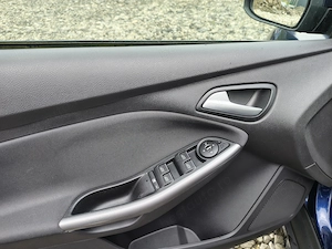  Ford Focus  2013  1l EcoBoost - imagine 12