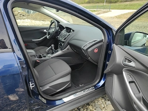  Ford Focus  2013  1l EcoBoost - imagine 15