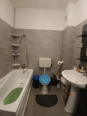 Proprietar Vand Garsoniera Metrou Berceni - imagine 8