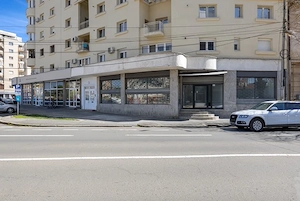 Inchiriez spatiu comercial Arad , zona Intim , Piata Spitalului