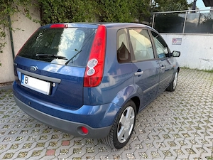 ford fiesta  - imagine 4