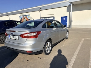 Ford Focus 3 sedan - imagine 4