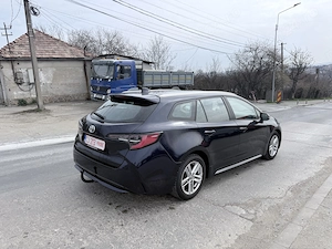 Toyota Corolla hybrid - imagine 4
