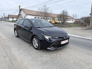 Toyota Corolla hybrid - imagine 3