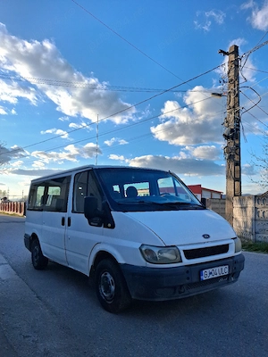 Ford Transit 9 locuri  - imagine 4