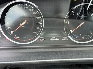 BMW F10, diesel, 2014, 352.000km, interior Seria 7 - imagine 5