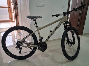 Bicicleta MTB  cu roti de 26", Suspensie fata, Manete Secven