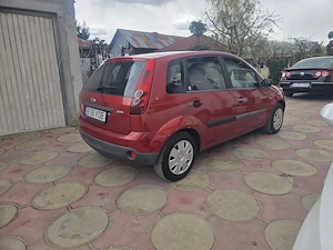 Ford Fiesta 2007. Provenienta RO.14 TDCI.Economicul 4,5%.Perfecta stare!Pret 1400Euro - imagine 3