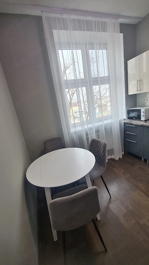 Garsoniera de închiriat în zona Mihai Bravu - imagine 3