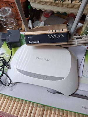 Vînd două routere wireless  - imagine 3