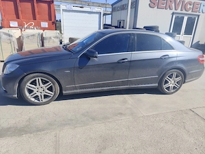 Dezmembram Mercedes E Class W212 2.2 cdi 150 kw An 2012 Cod  motor 651.924 - imagine 6