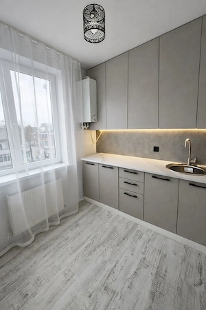 Garsoniera de inchiriat Cotroceni, centrala proprie - imagine 2