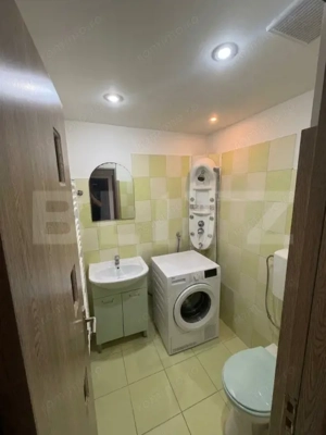 Apartament cu 4 camere, decomandat, COMISION 0% CUMPARATOR! - imagine 12