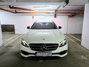 Mercedes-Benz E 220d T-Modell Aut
