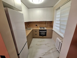 Apartament cu trei camere de inchiriat in zona Gheorghe Lazar