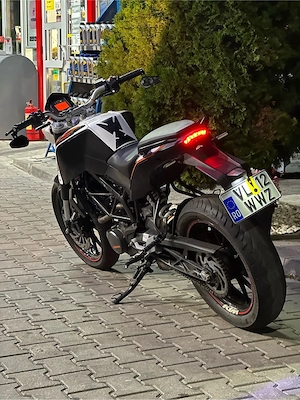 Ktm Duke 125cc din 2011 - imagine 3