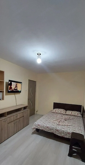 Inchiriez apartament cu 2 camere, aproape de metrou Lujerului