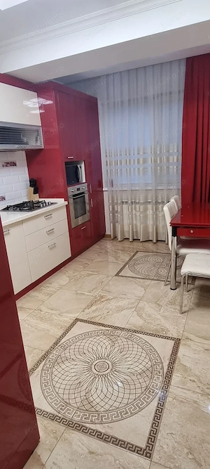 Apartament cu 3 camere de inchiriat in zona Dambovita 350e - imagine 3