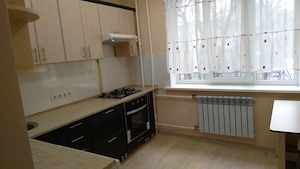 Garsonieră  de închiriat în zona Păcii - imagine 2