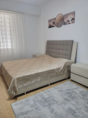 Garsonieră  de închiriat în zona Păcii - imagine 3