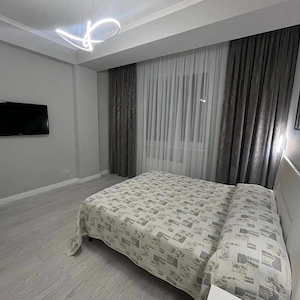 Garsoniera de inchiriat in zona Titan