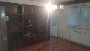 Apartament 3 camere, decomandat, et 1 din 2, bloc 6 apartamente, garaj si boxa proprie. - imagine 3
