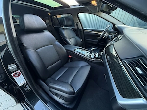 BMW Seria 5 F11 - 2.0d   525d   4x4 xDrive   Automat   Camere 360   Pano   Keyless  - imagine 20