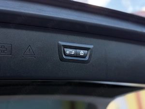 BMW Seria 5 F11 - 2.0d   525d   4x4 xDrive   Automat   Camere 360   Pano   Keyless  - imagine 9