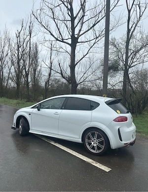 Seat Leon FR 2012 facelift 2.0 TDI 190 cp Stage 1- Pachet AERO - imagine 4