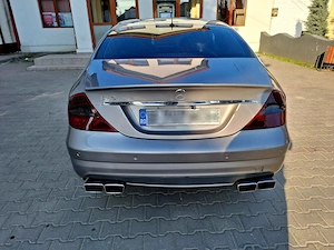 Vând Mercedes Cls 320CDI Pachet Amg 3.0 Disel An 2008 În stare foarte bună  - imagine 3
