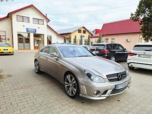 Vând Mercedes Cls 320CDI Pachet Amg 3.0 Disel An 2008 În stare foarte bună  - imagine 4