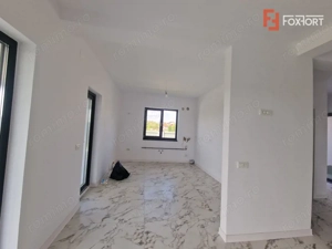 Duplex de vanzare cu 3 camere si teren de 309 mp - Recas - imagine 5