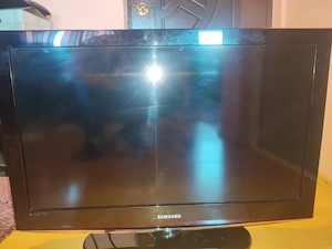 Vand TV Samsung diagonală 32 inch
