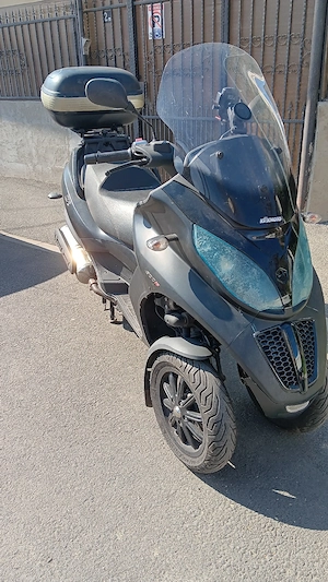Piaggio MP3  500 - imagine 2